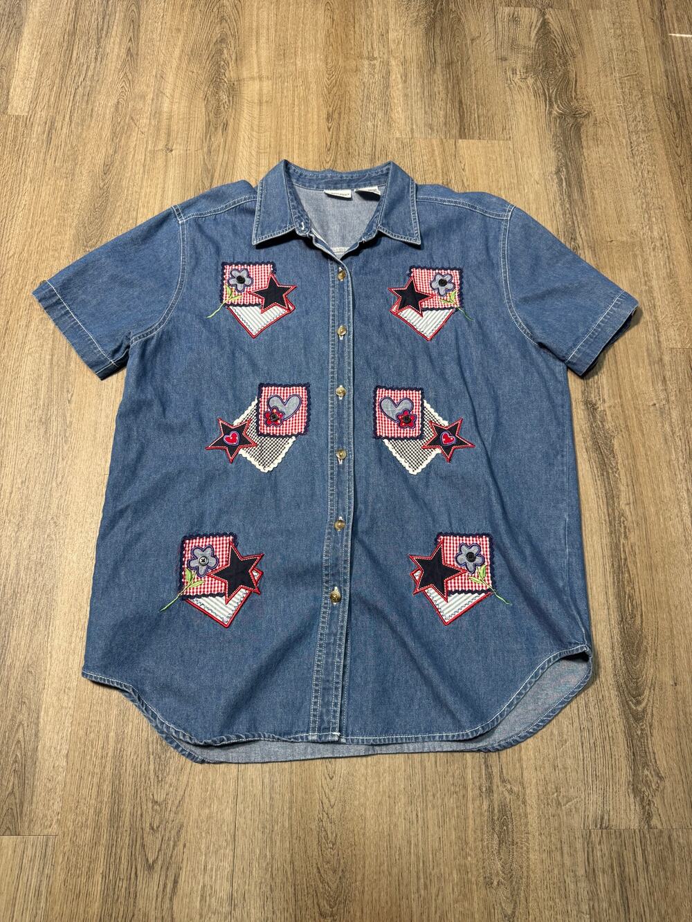 Vintage Cabin Creek Women's Denim Short Sleeve Shirt with Embroidered Patches
